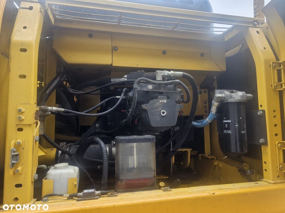 Komatsu PC360LC-10 LONG - 12