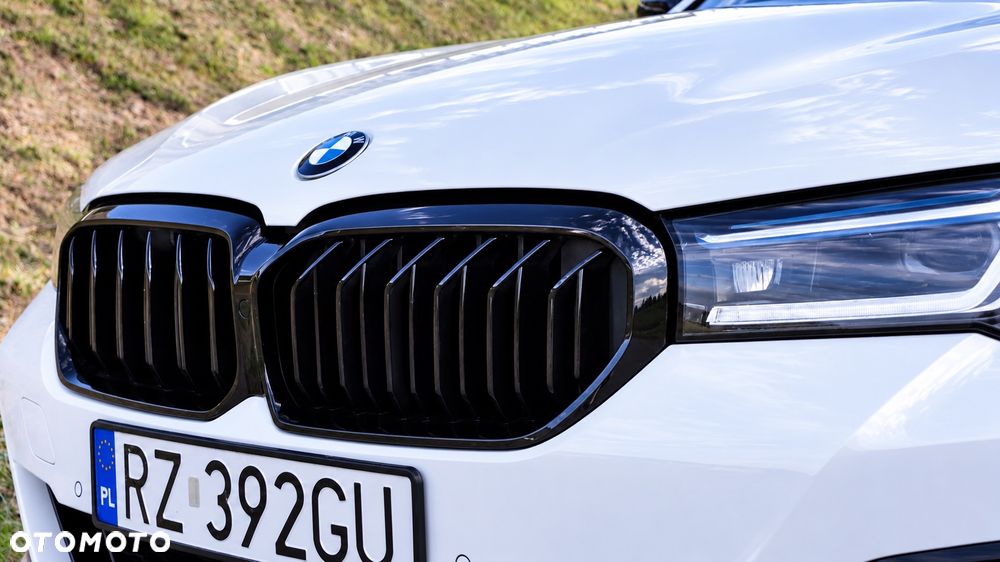 BMW Seria 5 - 21