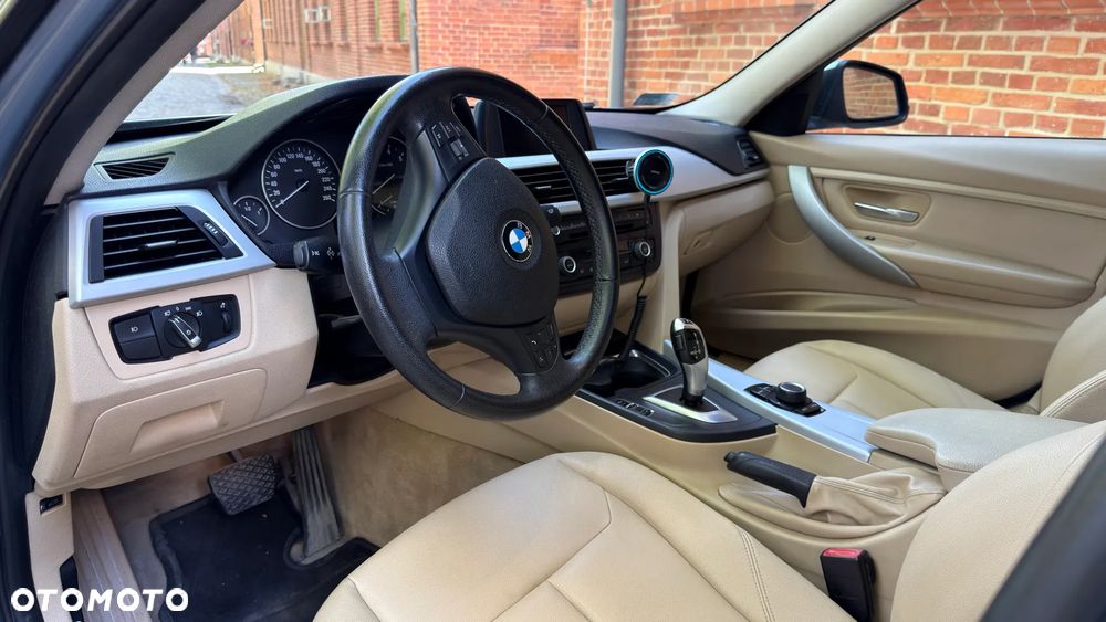 BMW Seria 3 - 8