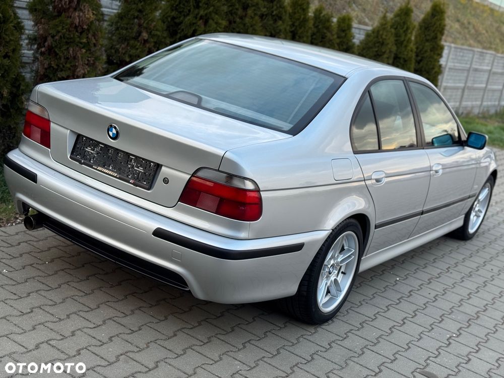 BMW Seria 5 - 11