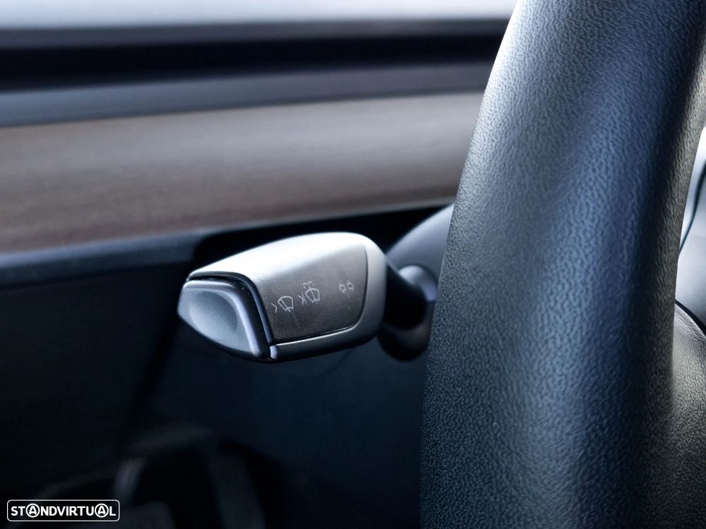 Tesla Model 3 Standard Range Plus RWD - 10