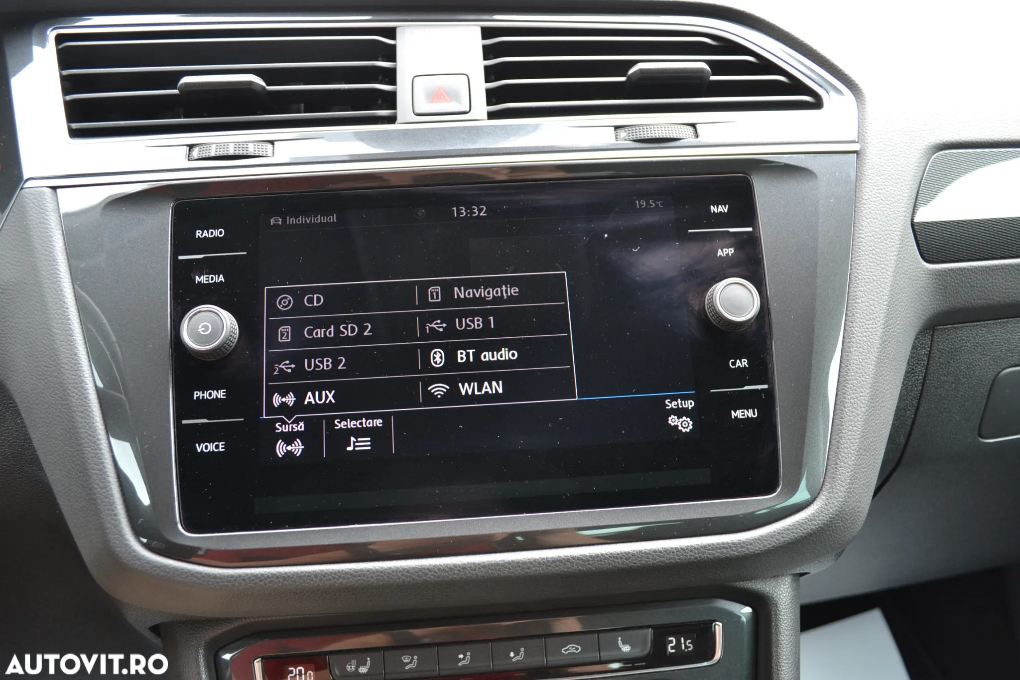 Volkswagen Tiguan 2.0 TDI 4Mot DSG Highline - 22