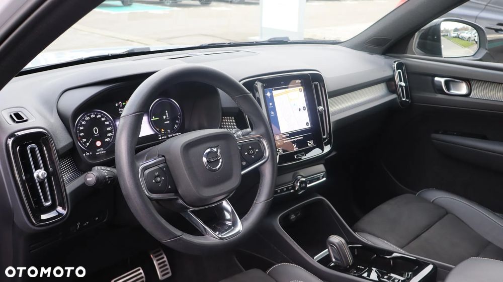 Volvo XC 40 T5 Plug-In Hybrid R-Design - 14