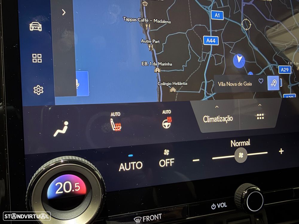 Lexus NX 450h+ Executive - 34