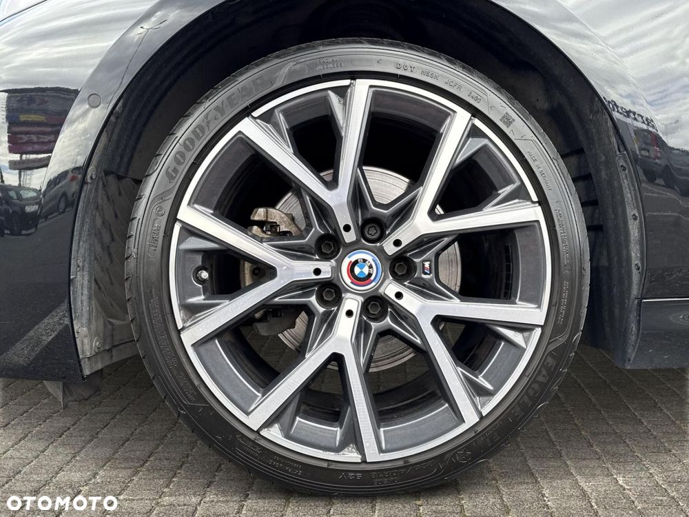 BMW Seria 2 218i M Sport - 4