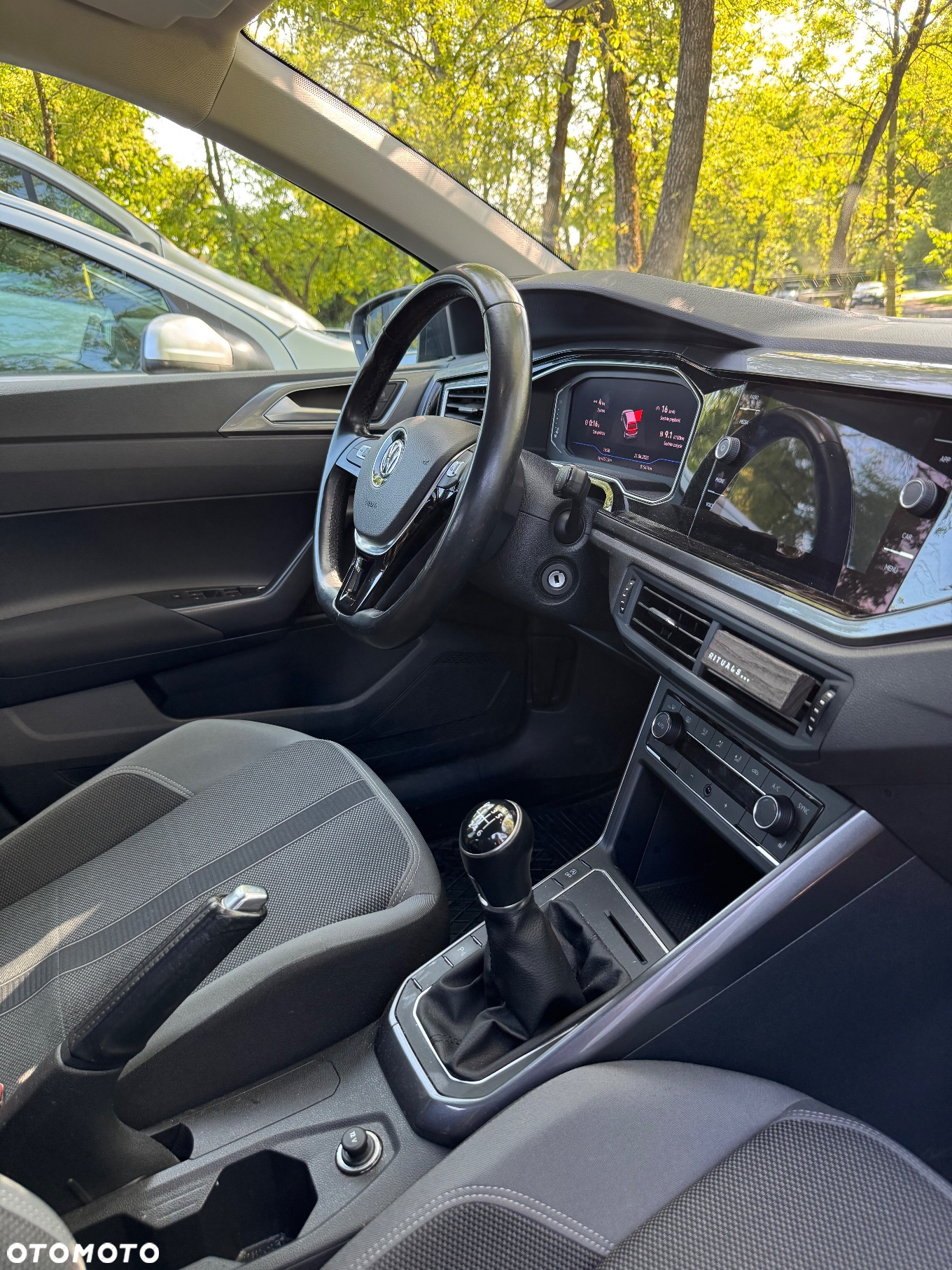 Volkswagen Polo - 27