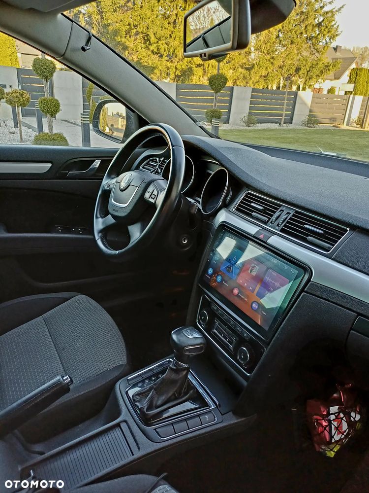 Skoda Superb 2.0 TDI 4x4 DSG Ambition - 16