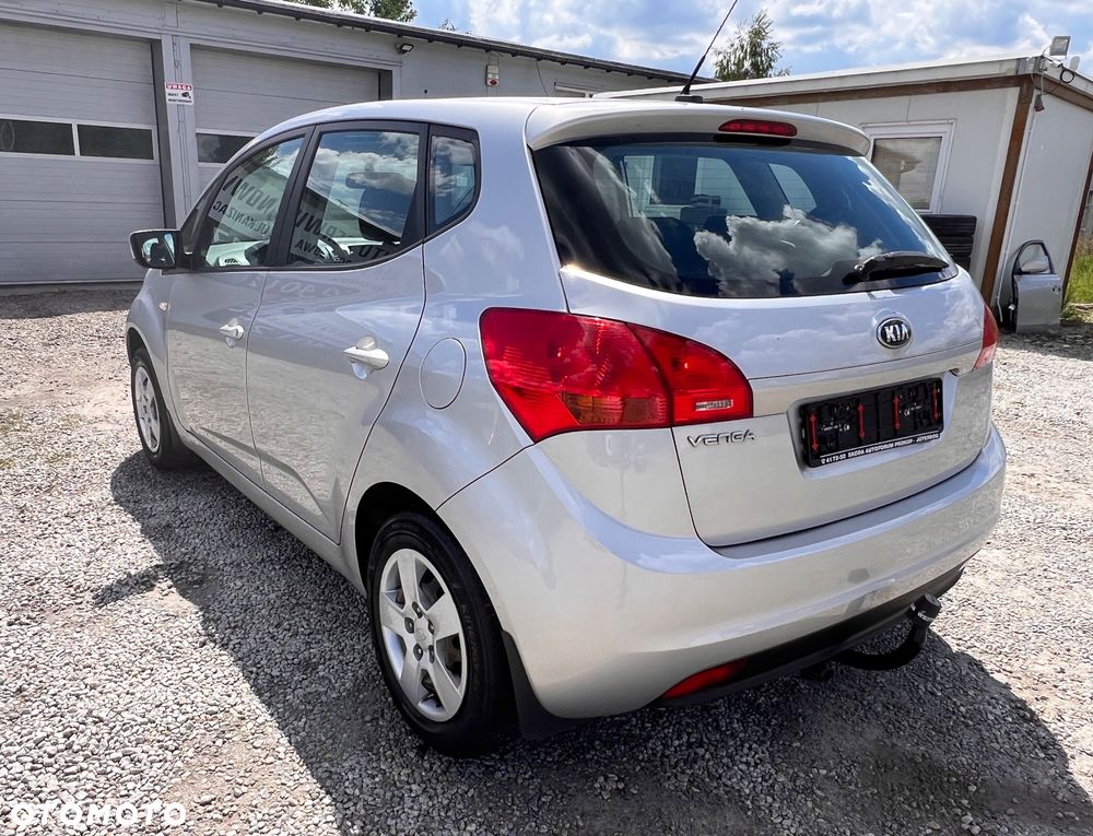 Kia Venga 1.4 CVVT Attract - 4