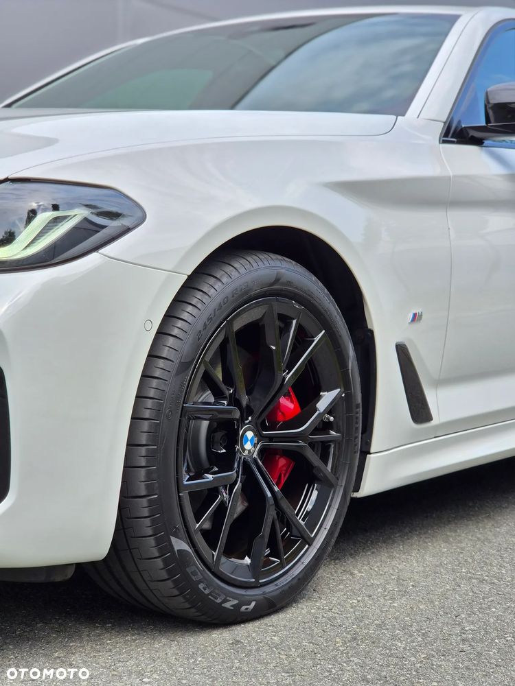 BMW Seria 5 520d MHEV M Sport sport - 27
