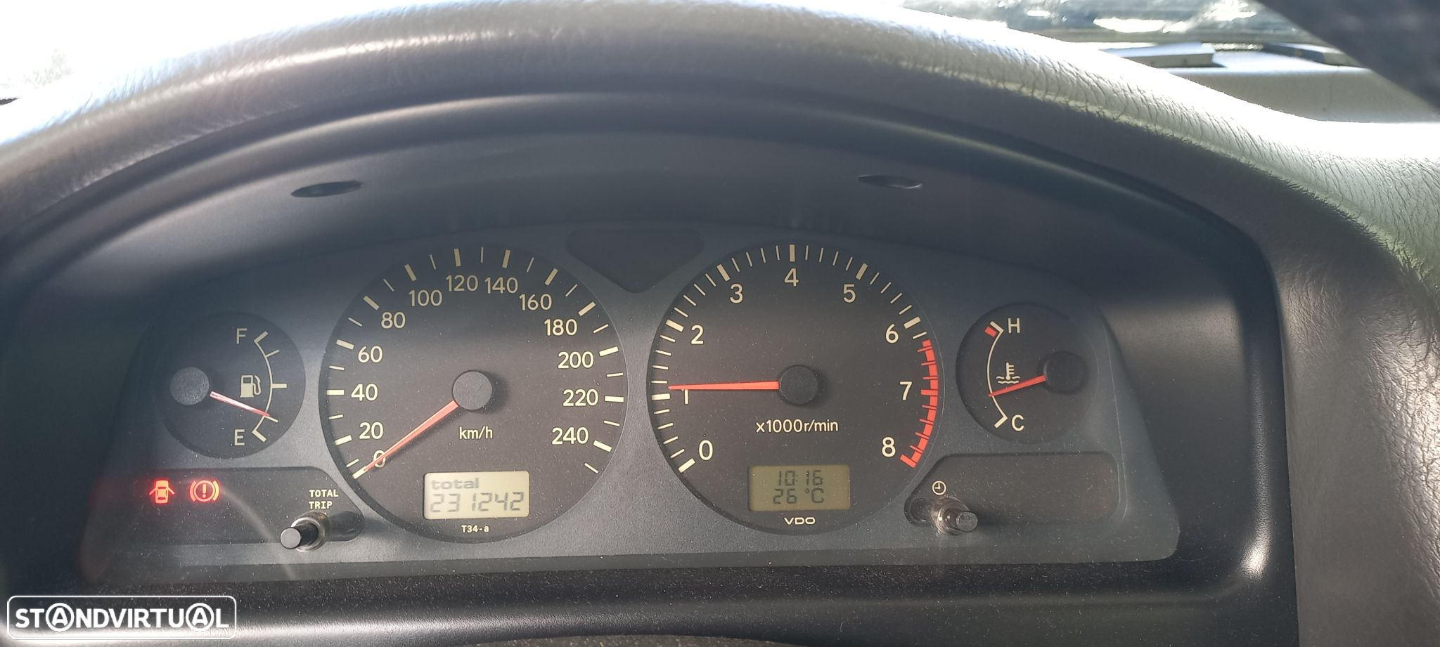 Toyota Avensis - 9