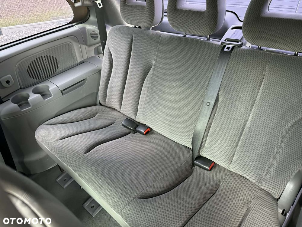 Chrysler Grand Voyager 2.8 CRD Executive LX S&G - 17