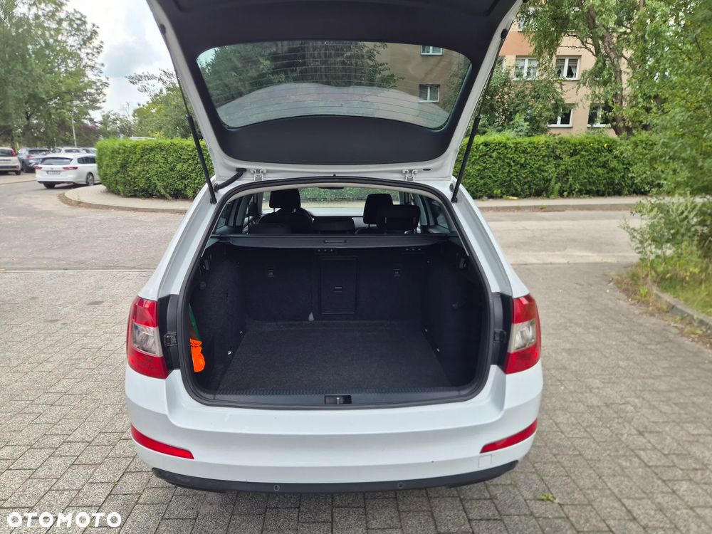 Skoda Octavia - 10