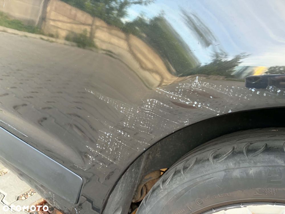 Citroën C4 ver-2-0-hdi-exclusive - 2