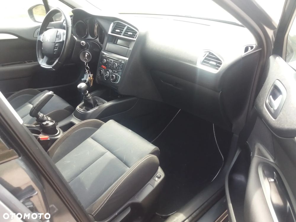 Citroën C4 HDi 150 Tendance - 15