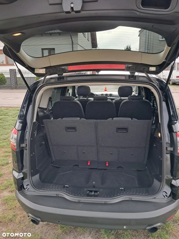 Ford S-Max - 7