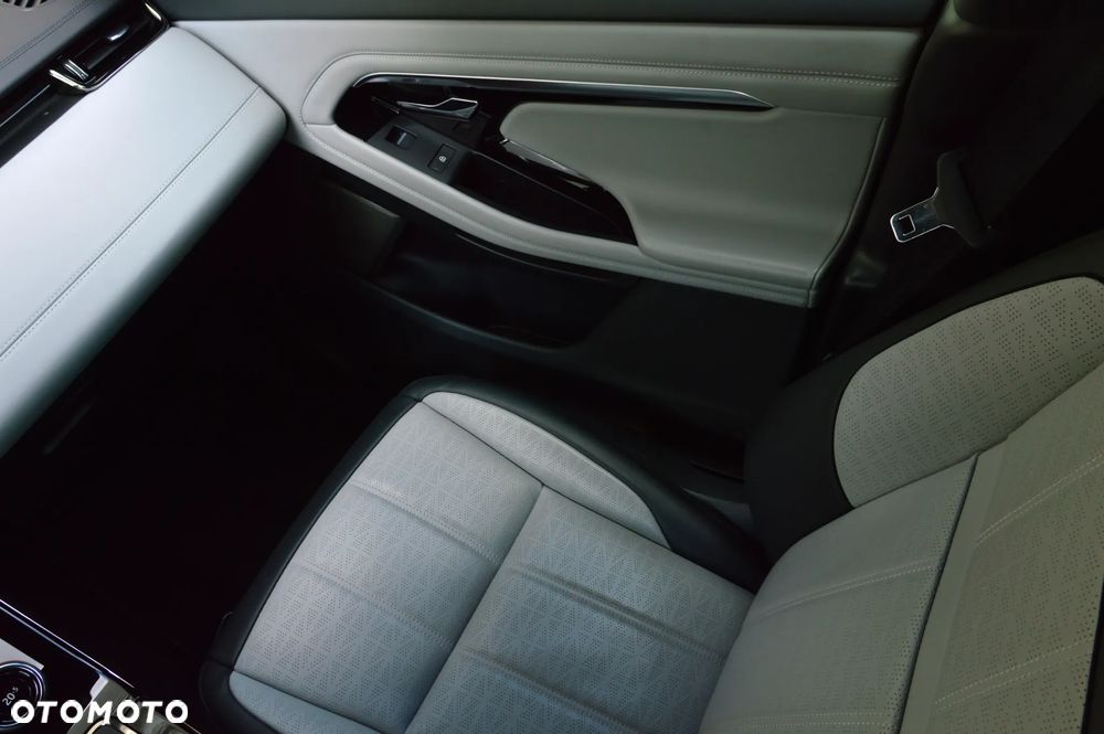 Land Rover Range Rover Evoque - 20