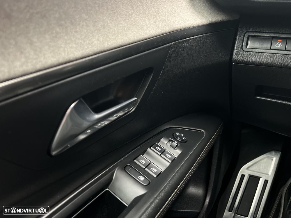 Peugeot 5008 1.5 BlueHDi GT - 39
