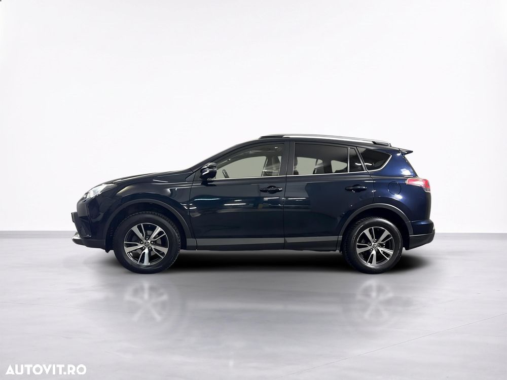 Toyota RAV4 - 3