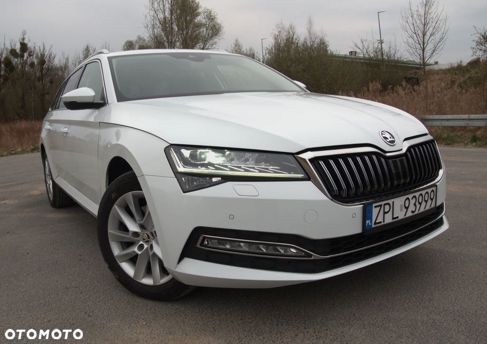 Skoda Superb 2.0 TSI Style DSG - 17