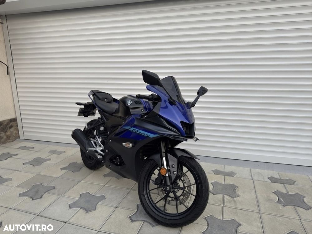 Yamaha YZF-R 125 - 1