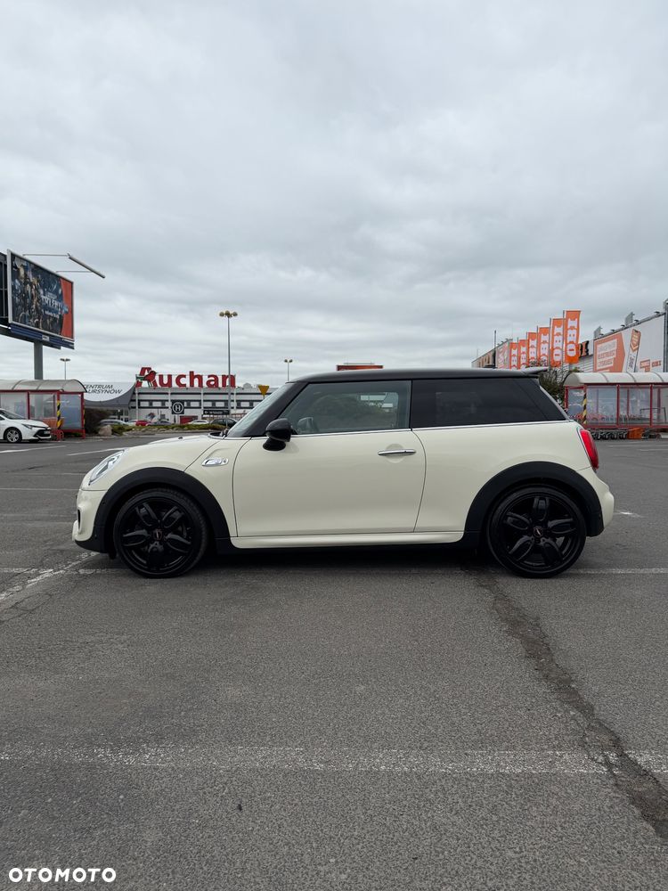 MINI Cooper S Standard - 4