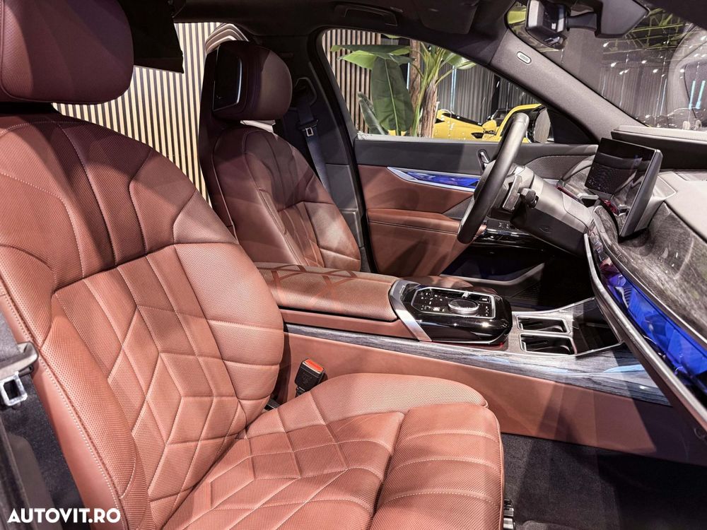 BMW Seria 7 750e xDrive AT PHEV - 15