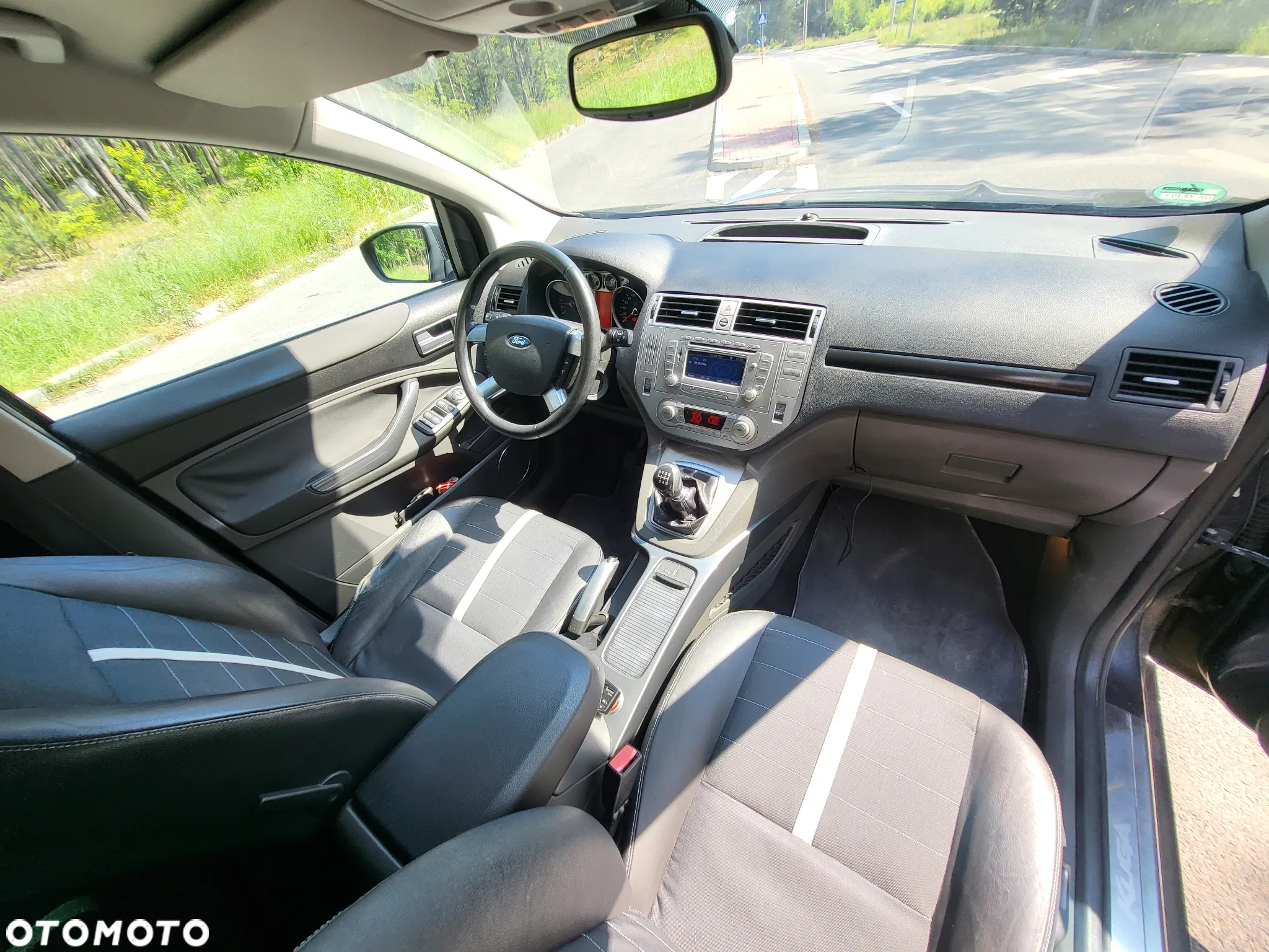 Ford Kuga 2.0 TDCi Titanium - 13