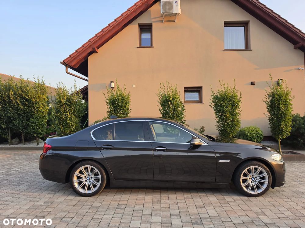 BMW Seria 5 520d - 4