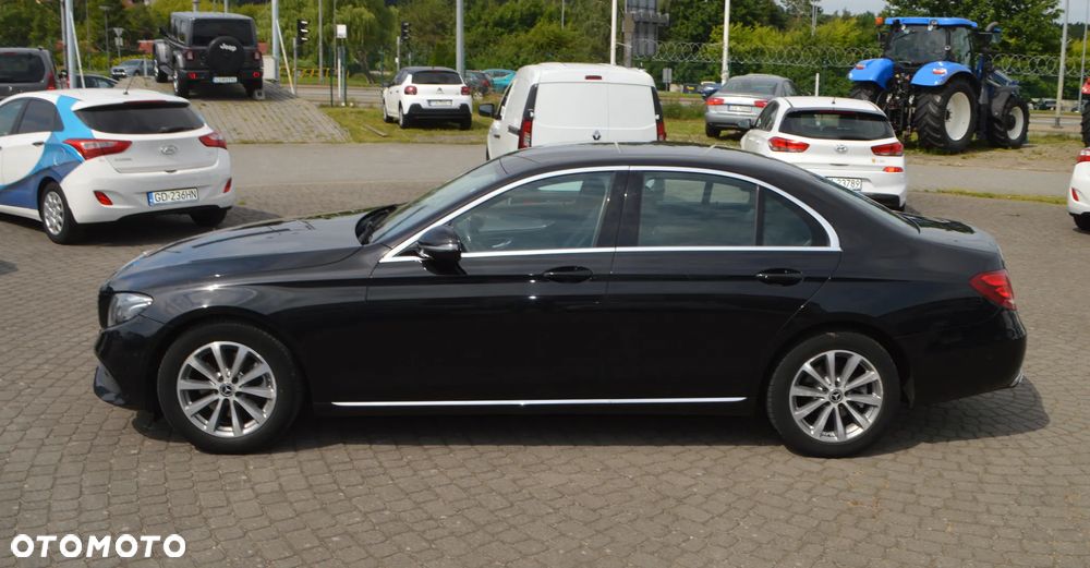 Mercedes-Benz Klasa E 220 d 9G-TRONIC - 6