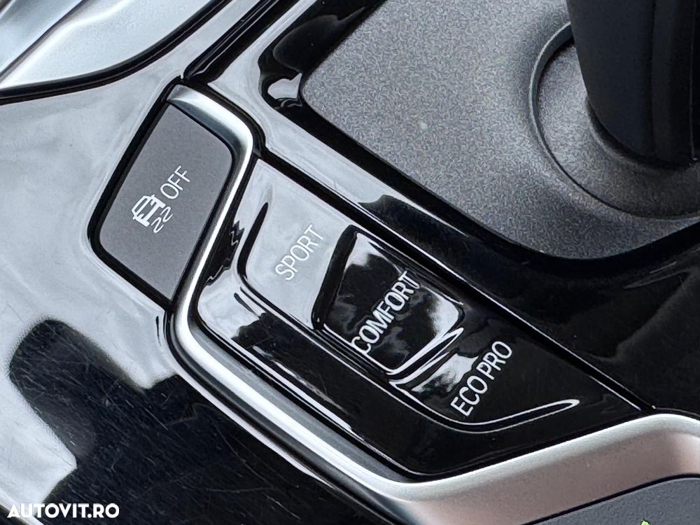BMW X3 xDrive20d AT xLine - 29