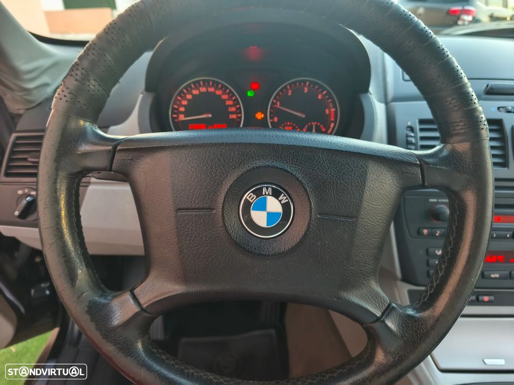 BMW X3 2.0 d SE - 10