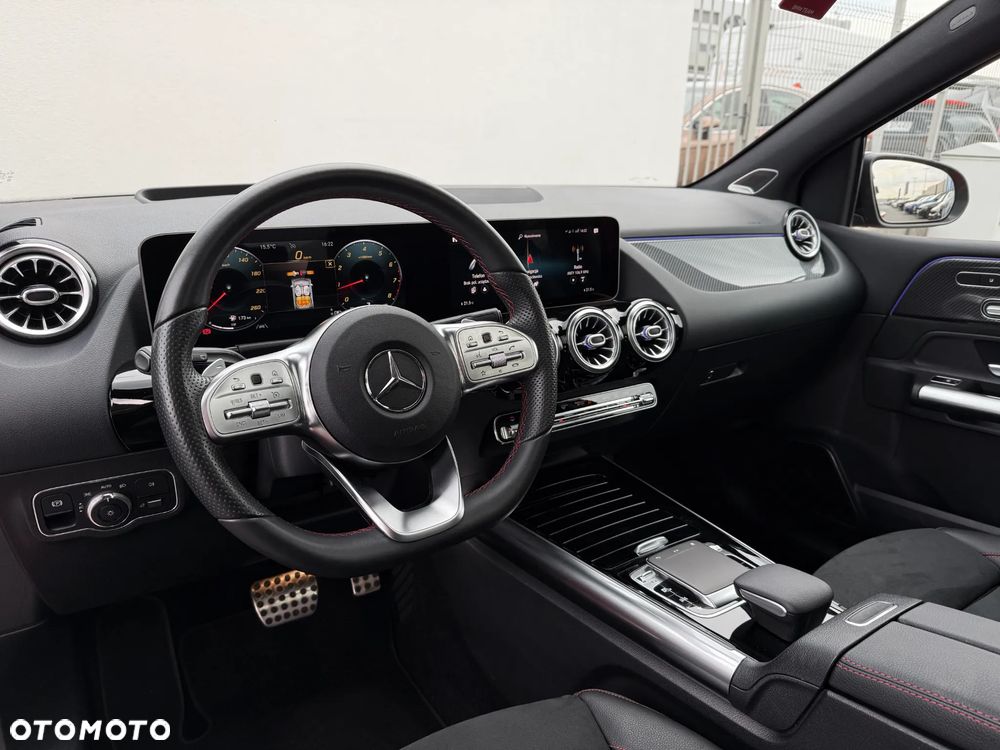 Mercedes-Benz Klasa B 200 AMG Line 7G-DCT - 26