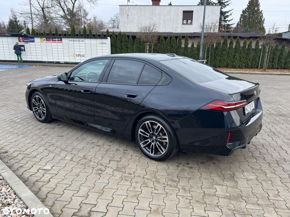 BMW Seria 5 520d M Sport - 7