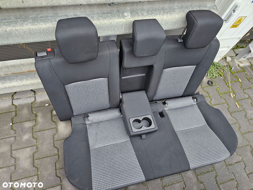suzuki sx-4 s-cross 21- fotele kanapa komplet przód tył - 10