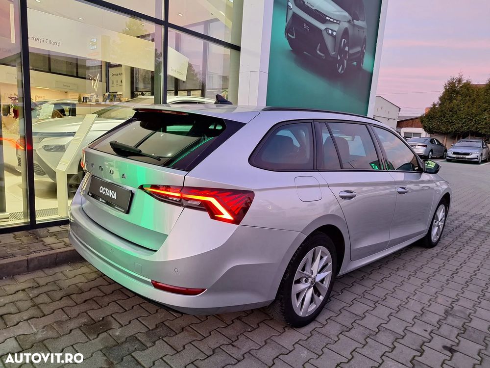 Skoda Octavia 2.0 TDI DSG Style - 21