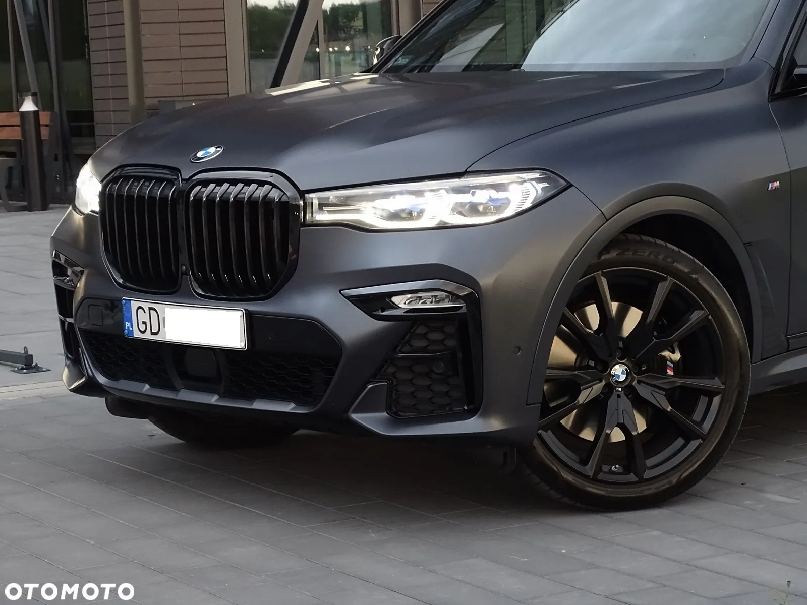 BMW X7 M50d sport - 37