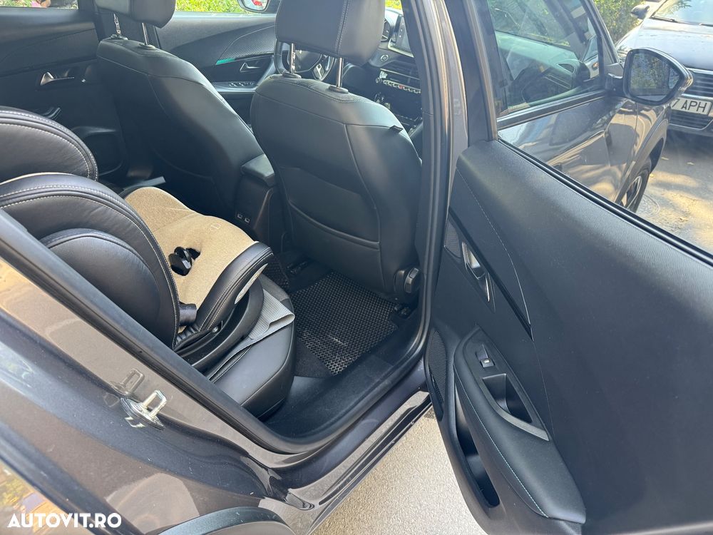 Peugeot 2008 1.5 BlueHDI STT EAT8 Allure - 15