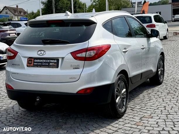 Hyundai ix35 2.0 CRDI 4WD Automatik Style - 4