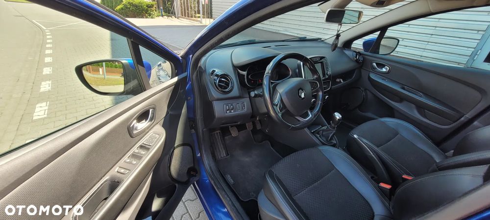 Renault Clio - 14