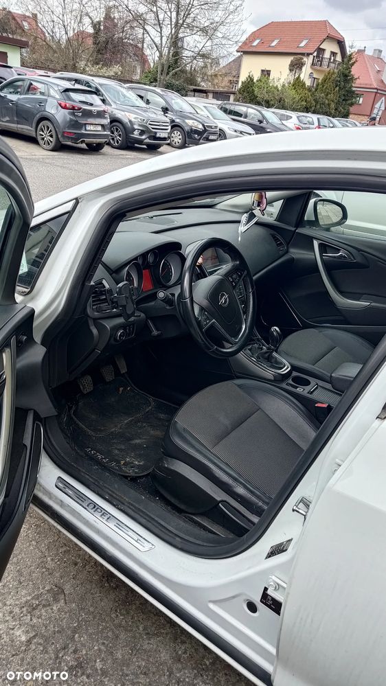 Opel Astra 1.7 CDTI Cosmo - 10