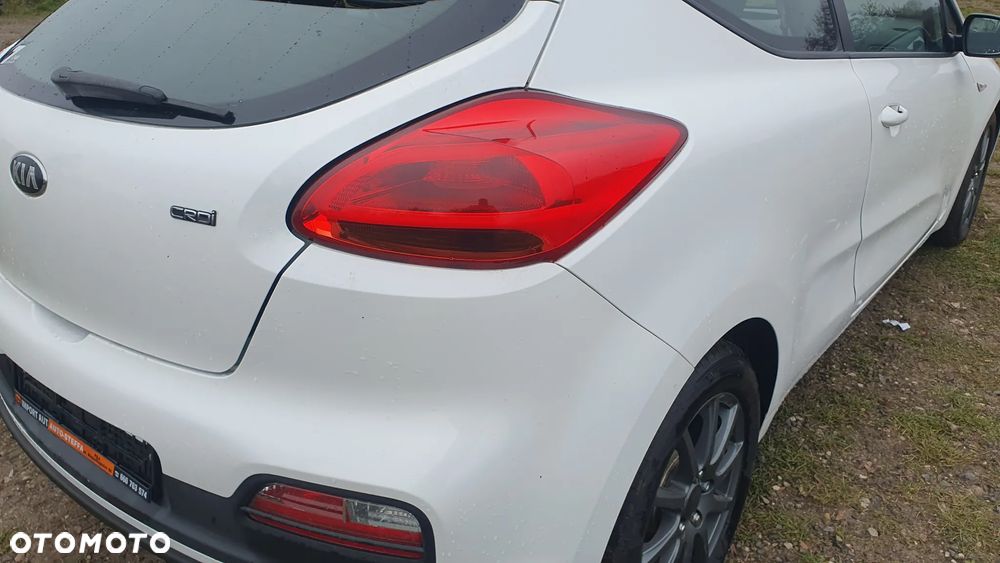 Kia ProCeed 1.4 CRDI M - 10