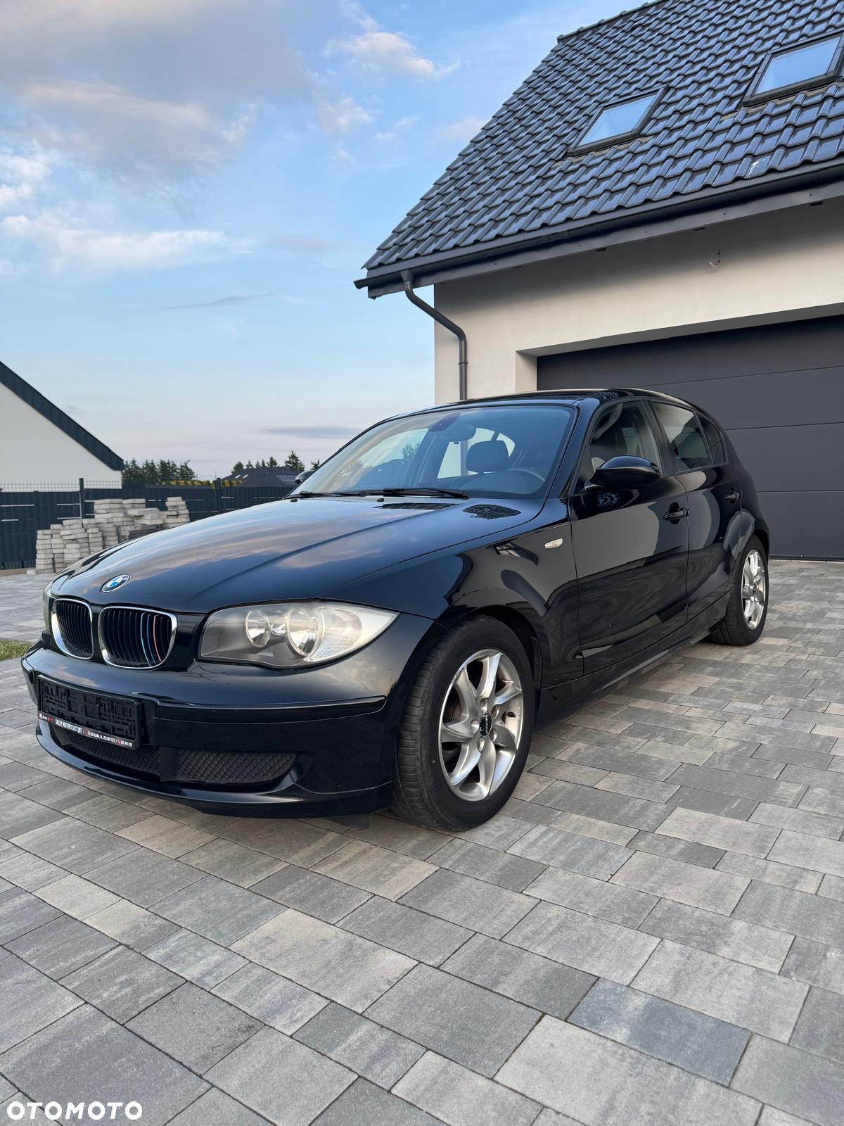 BMW Seria 1 118d - 4