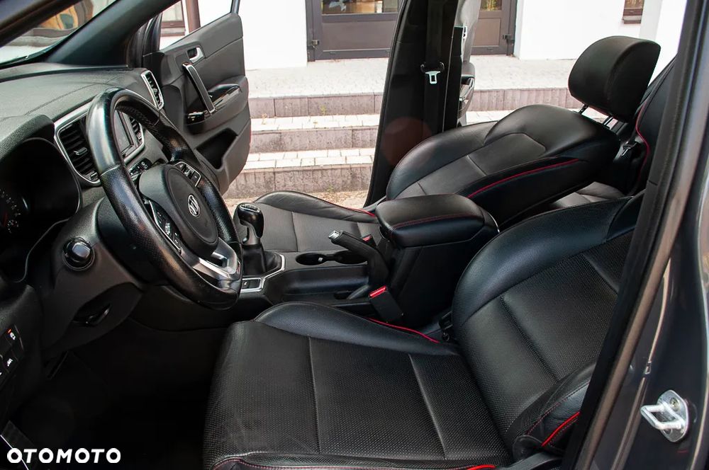 Kia Sportage 1.6 CRDI AWD GT LINE - 26