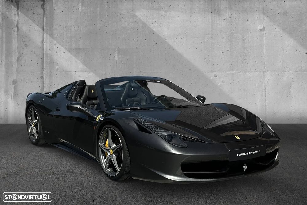 Ferrari 458 Italia Spider - 8