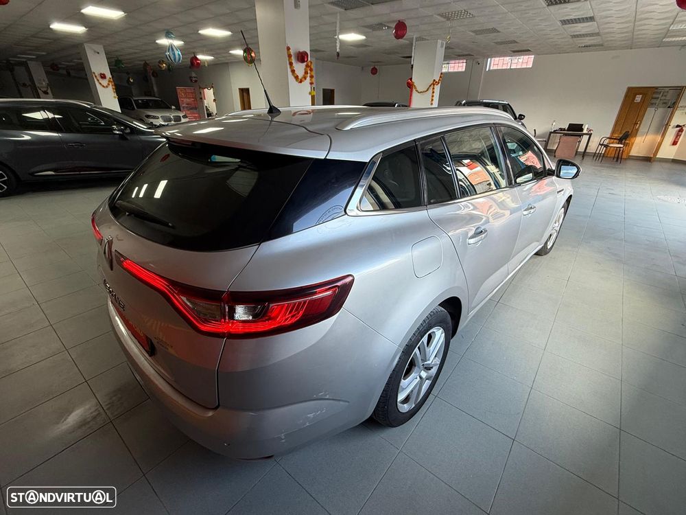 Renault Mégane - 11