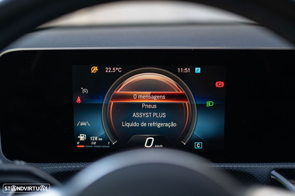 Mercedes-Benz A 160 AMG Line - 14