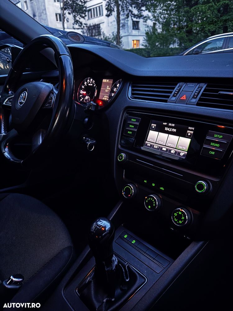 Skoda Octavia - 2