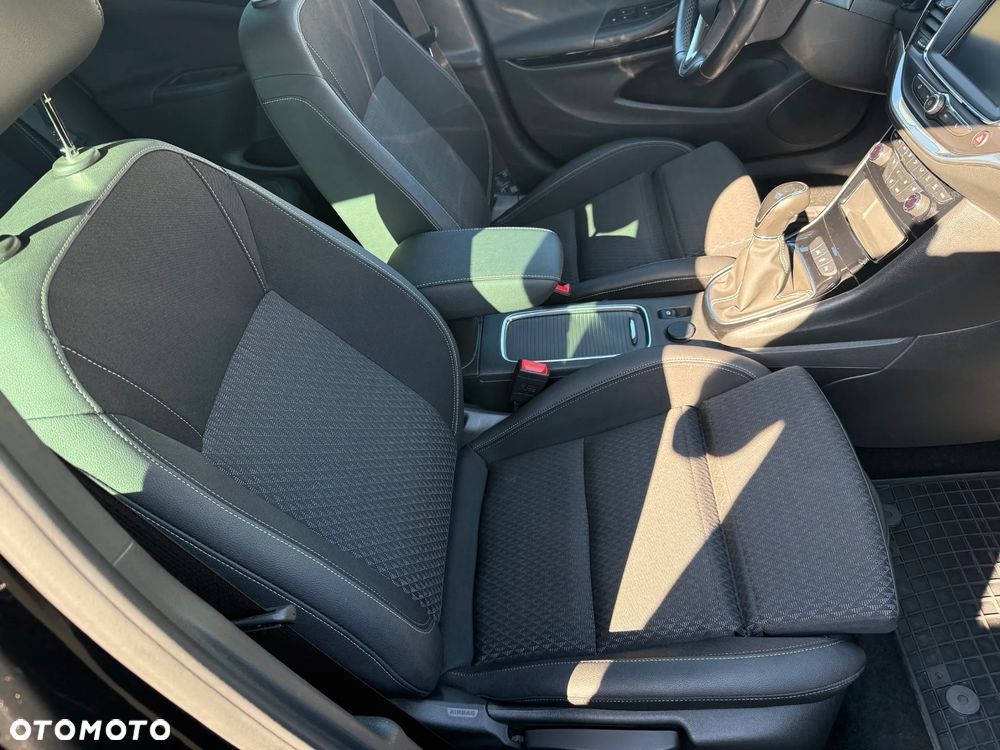 Opel Astra 1.4 T GPF Elite - 20