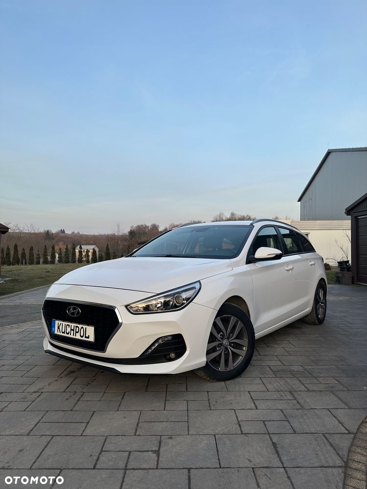 Hyundai i30 1.6 CRDI Select - 1