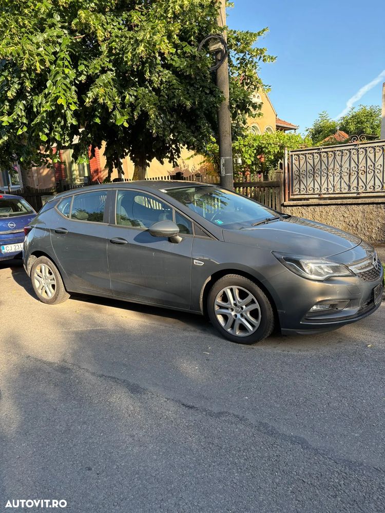 Opel Astra 1.6 CDTI ECOTEC ECOFlex Start/Stop Enjoy - 3
